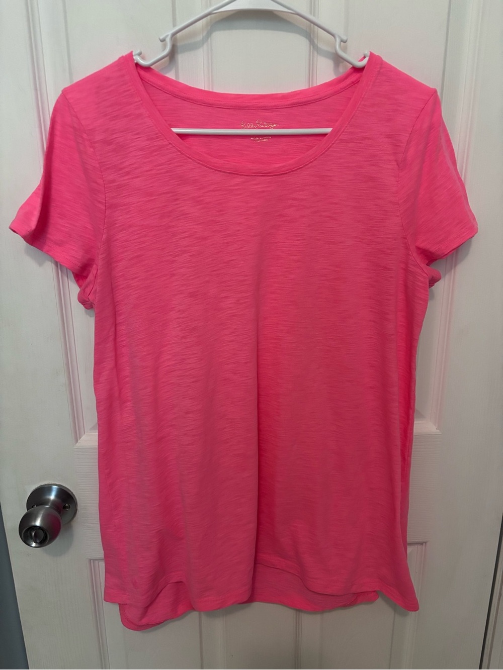 Lilly Pulitzer Bright Pink Scoop Neck Short Sleeve Tee Womens Size L